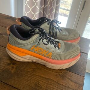 Hoka-Women's Bondi Tennis Shoes-8.5